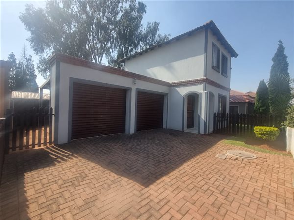 3 Bedroom House 3 Bedroom House