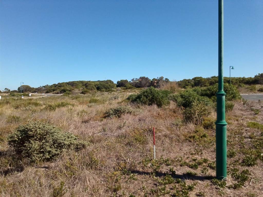 725 m² Land available in Kleinbaai photo number 2