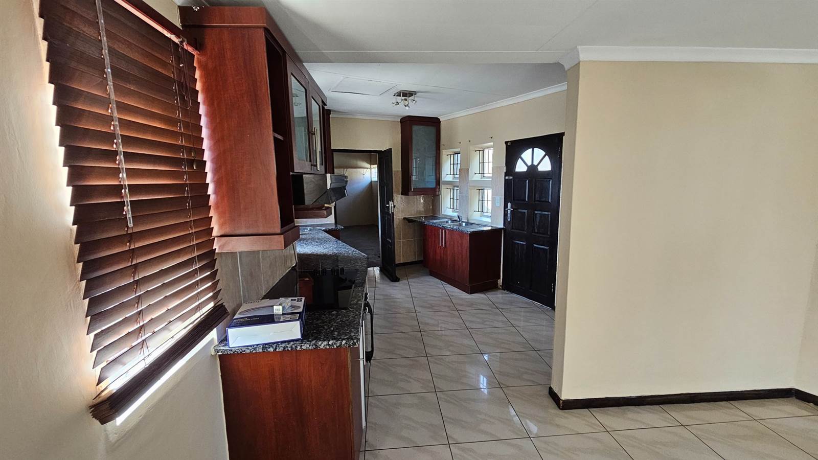 3 Bed House in Serala View photo number 5