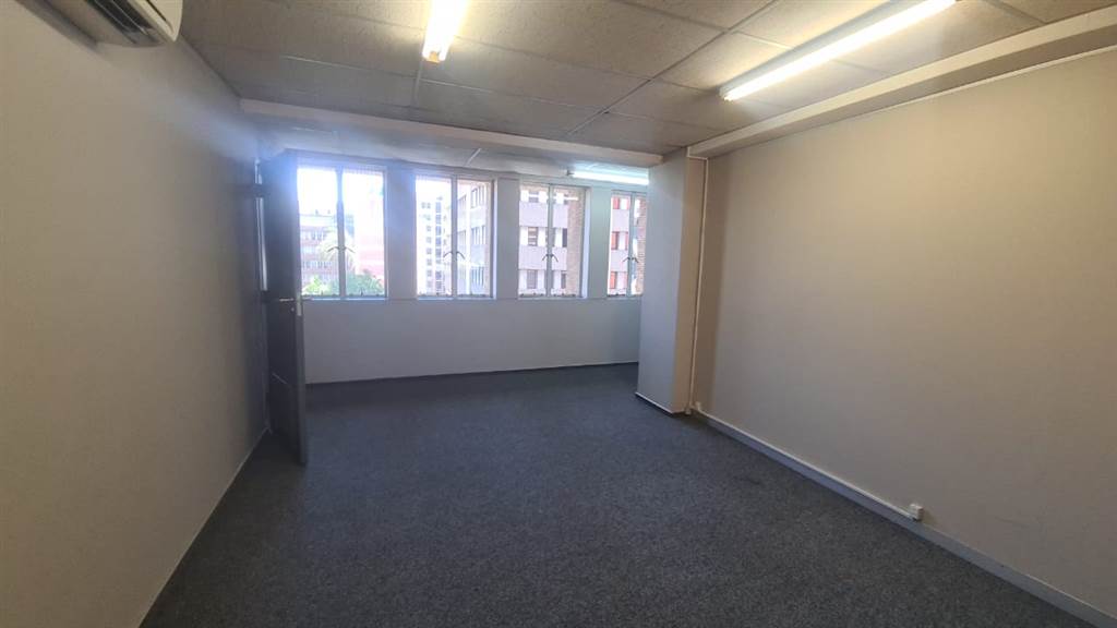 96  m² Commercial space in Pretoria Central photo number 7