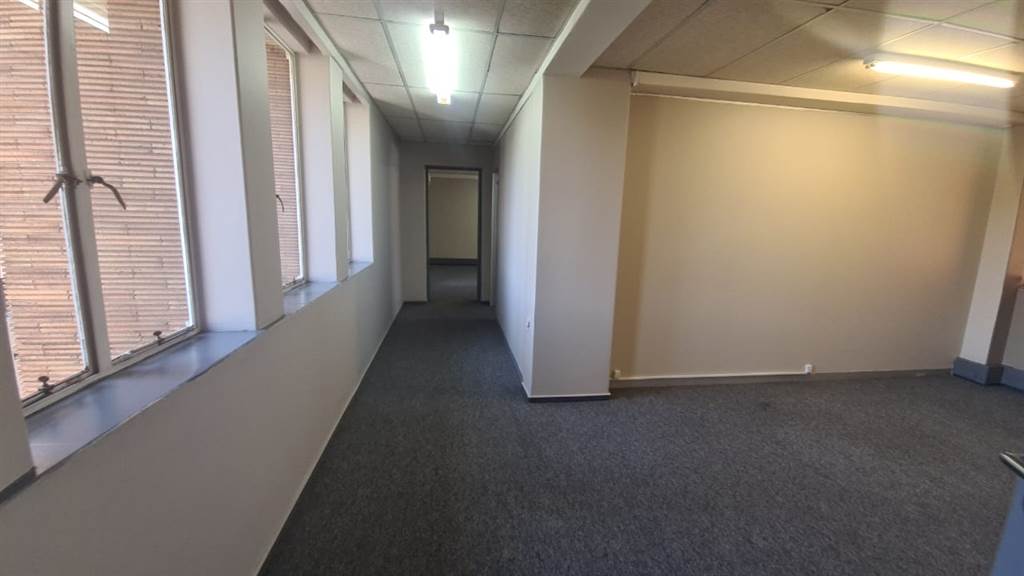 96  m² Commercial space in Pretoria Central photo number 5