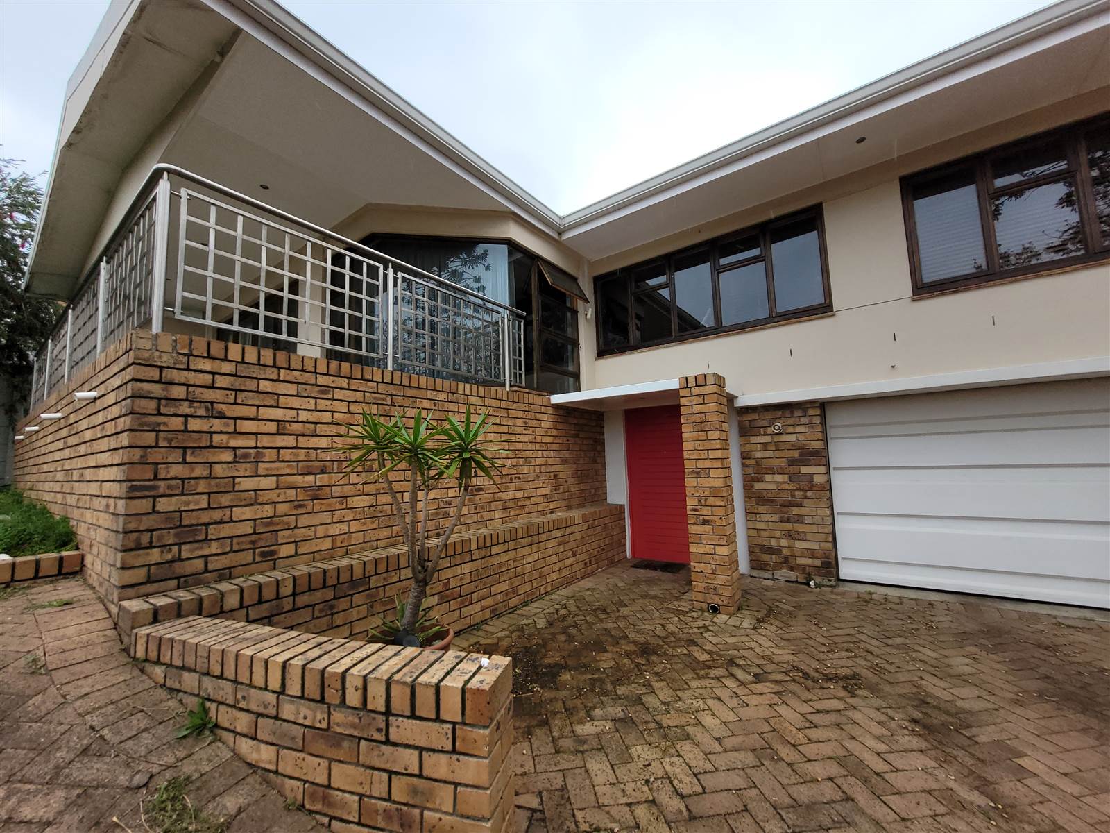 3 Bed House in Parow North photo number 5