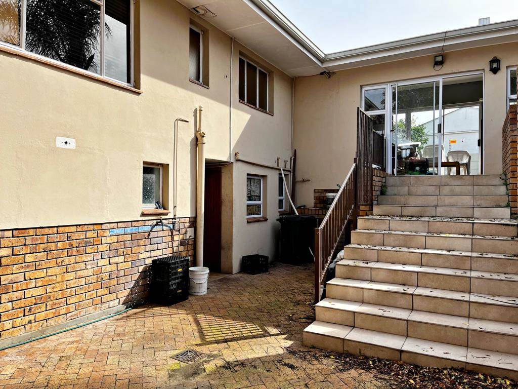 3 Bed House in Parow North photo number 7