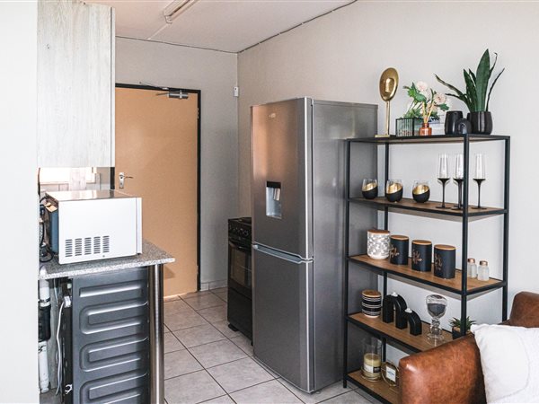 2 Bedroom House 2 Bedroom House