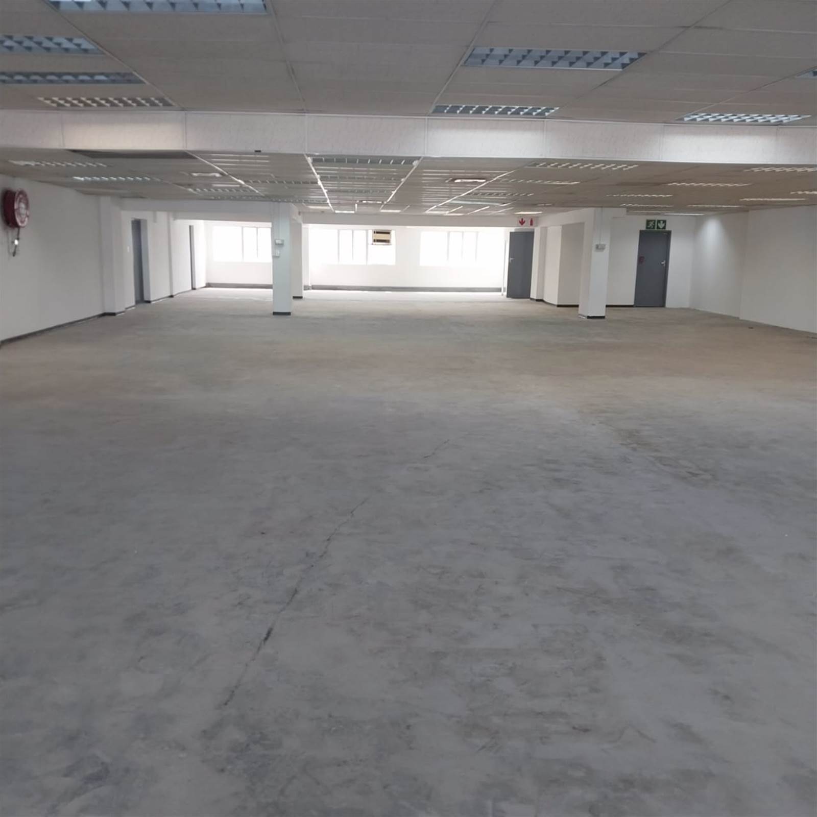 480  m² Commercial space in Pinetown Central photo number 2