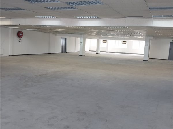480  m² Commercial space in Pinetown Central