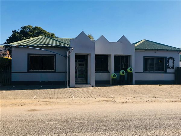 371 m² Commercial space 371 m² Commercial space
