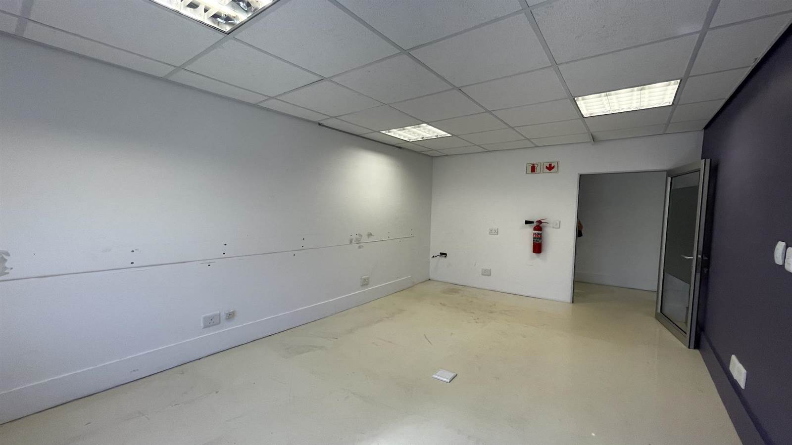 101  m² Commercial space in Tyger Valley photo number 8