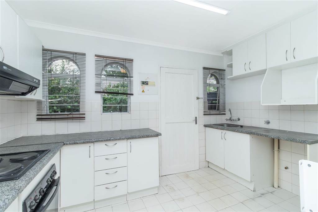 2 Bedroom Townhouse 2 Bedroom Townhouse