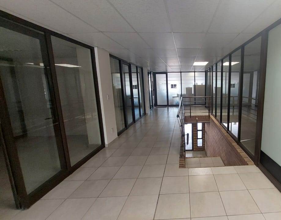 700  m² Commercial space in Bo Dorp photo number 16