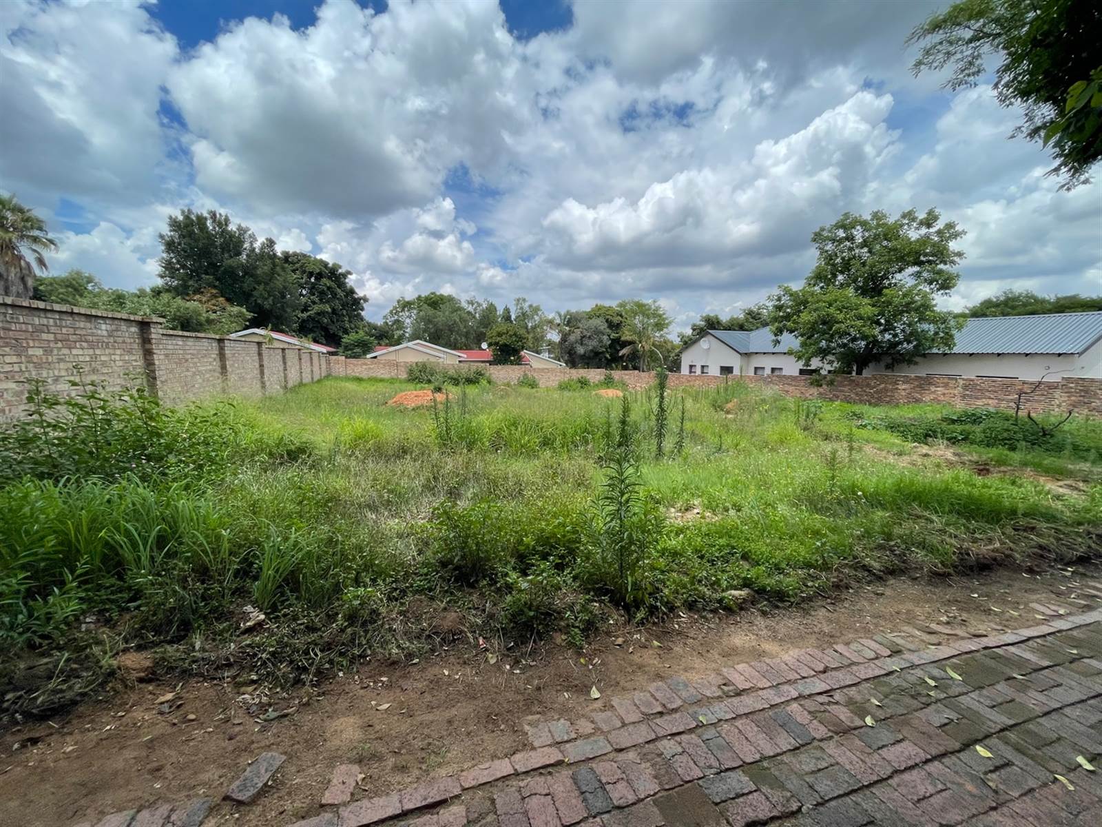 1000 m² Land available in Bryanston photo number 19