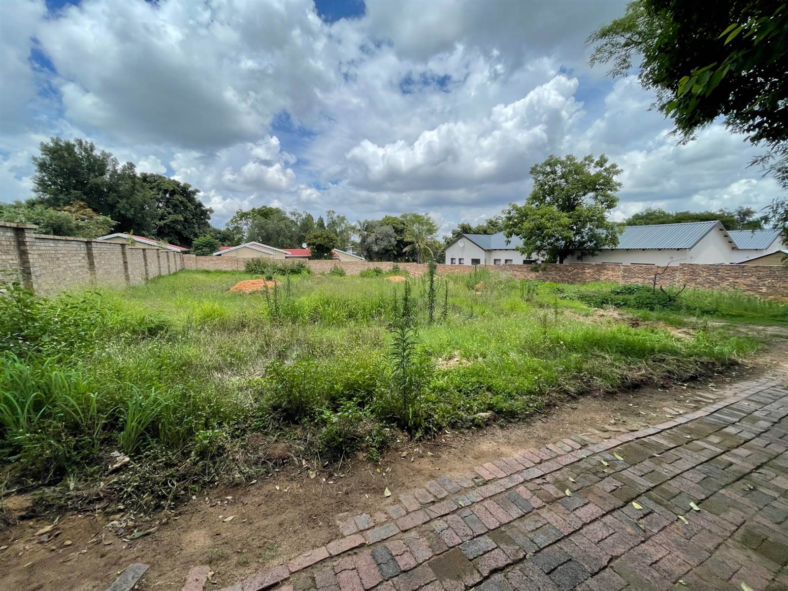 1000 m² Land available in Bryanston photo number 20