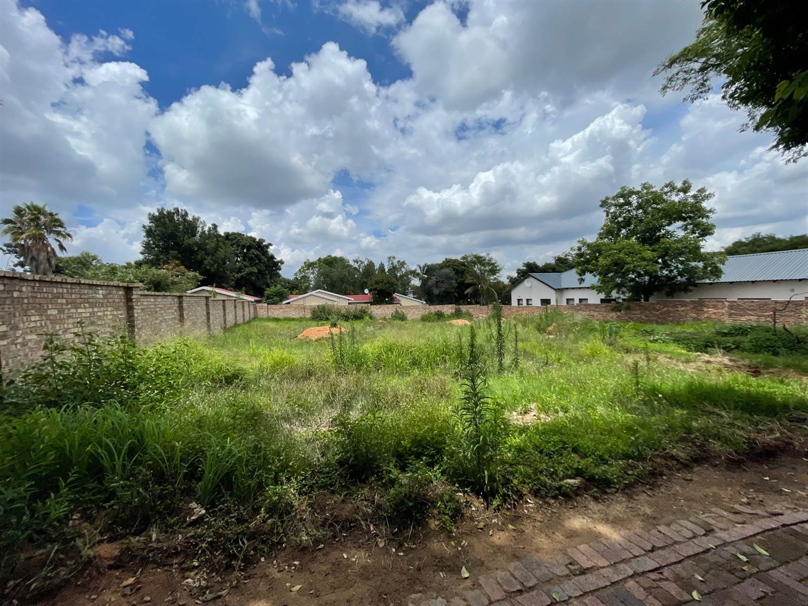 1000 m² Land available in Bryanston photo number 24