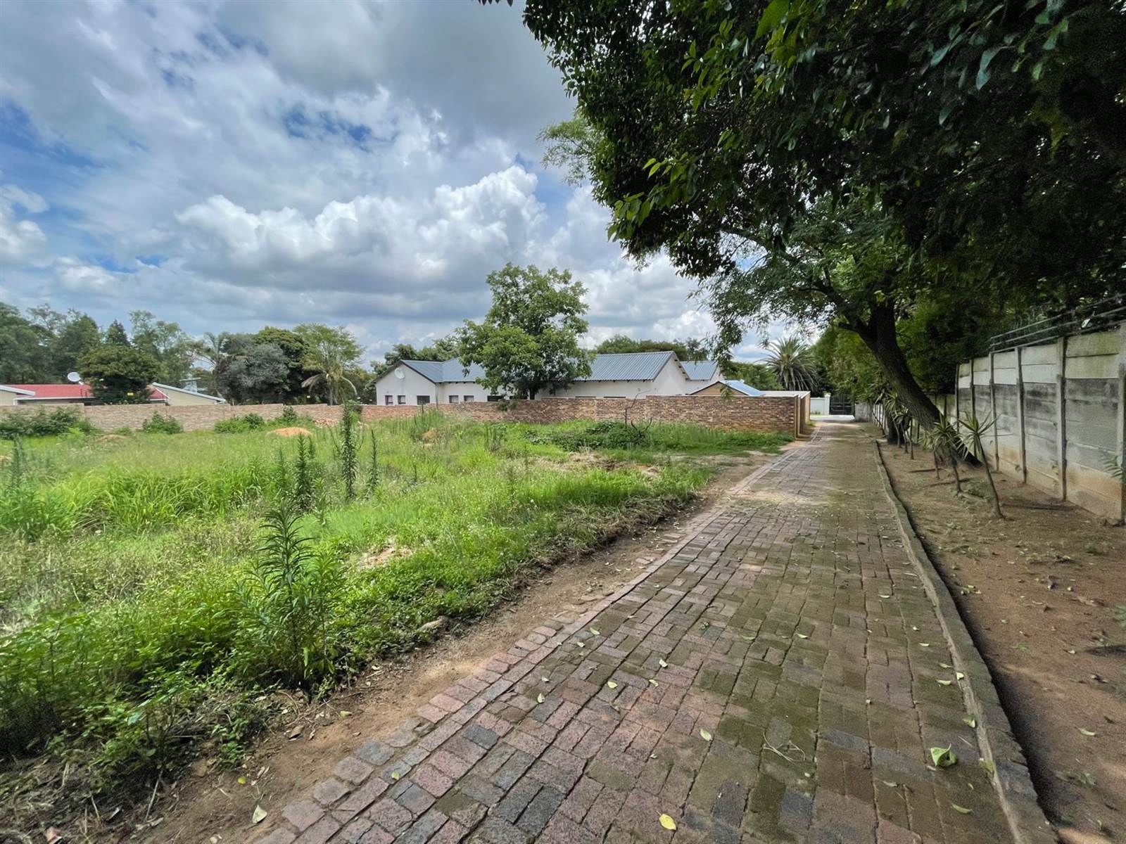 1000 m² Land available in Bryanston photo number 29