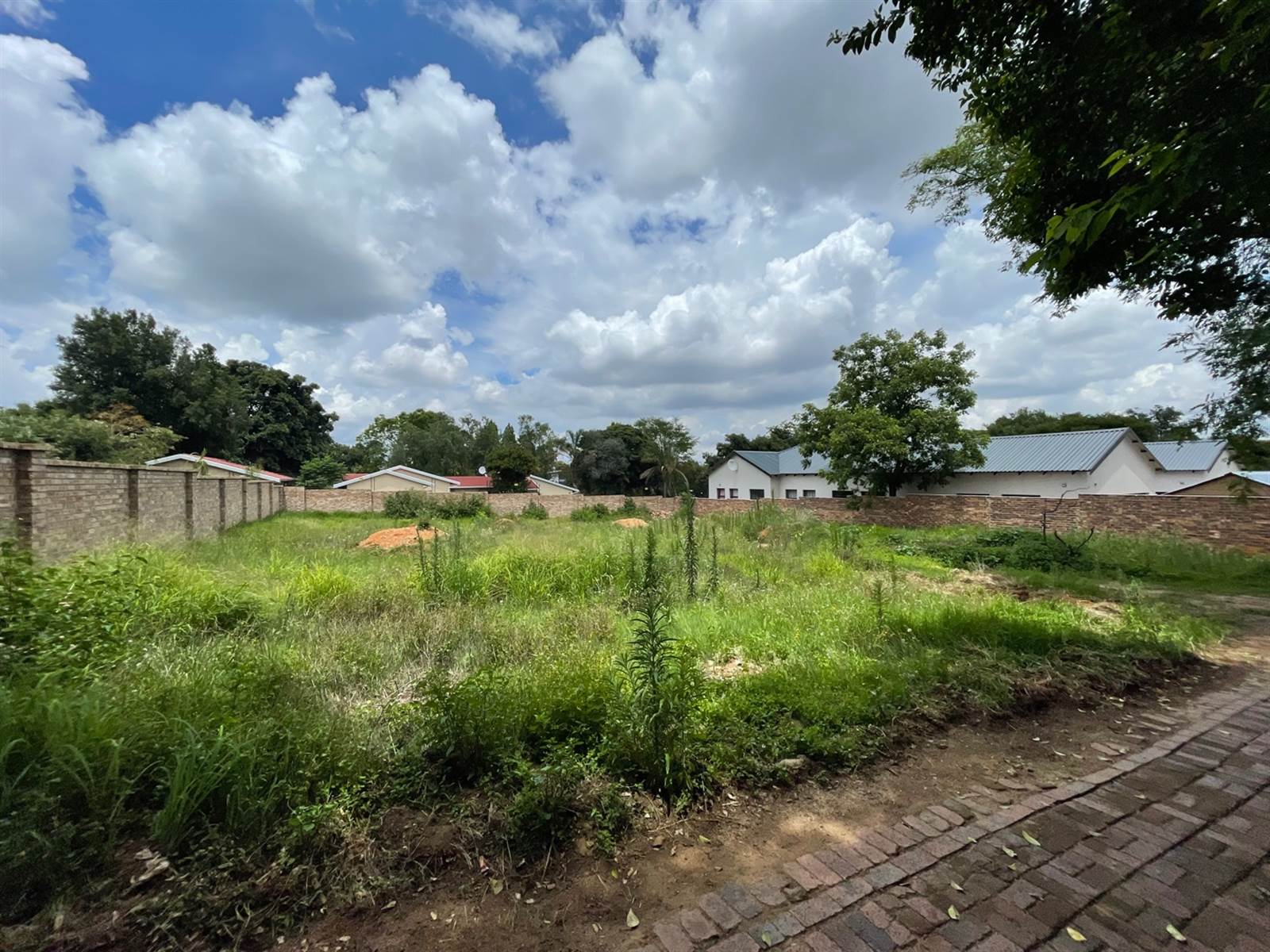 1000 m² Land available in Bryanston photo number 27