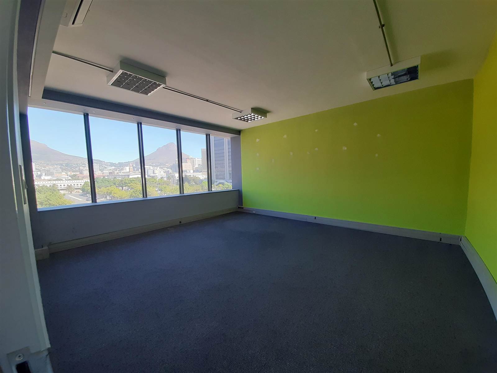 3620  m² Commercial space in Foreshore photo number 11
