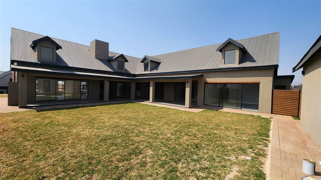 5 Bed House in Boschkop photo number 1