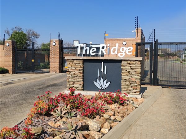 1 156 m² Land 1 156 m² Land