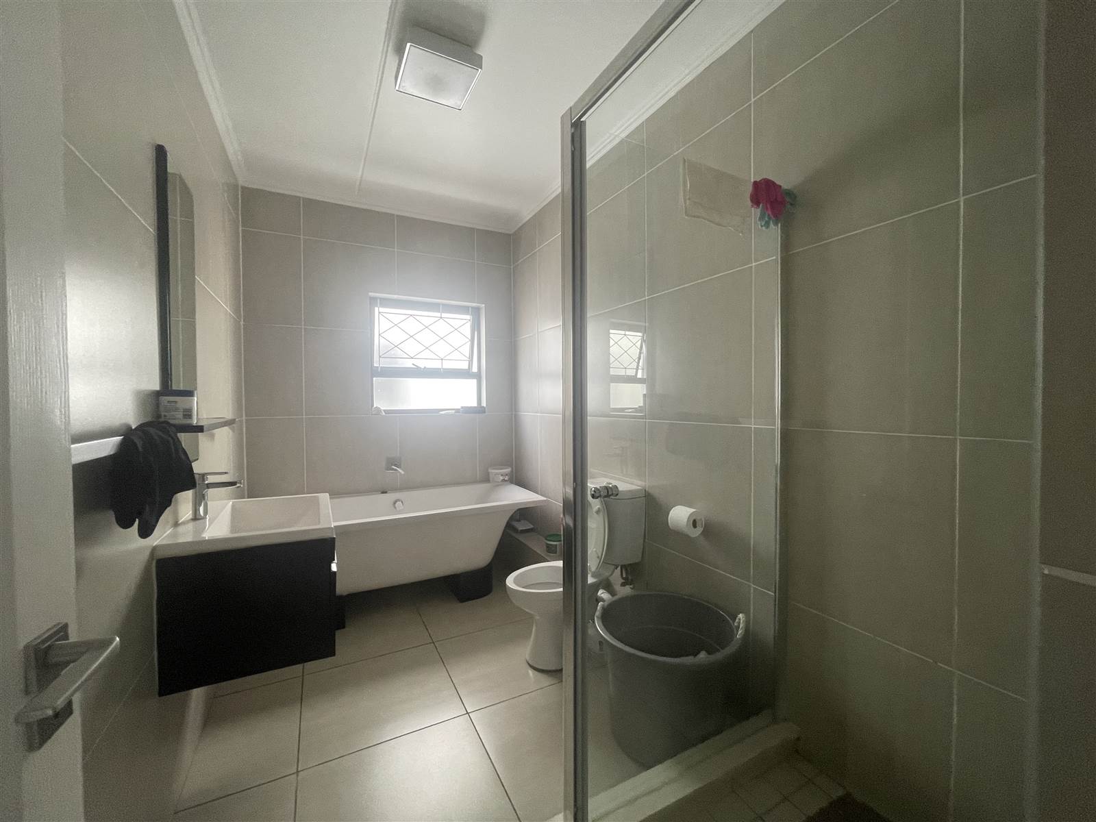 3 Bed Apartment in Edenvale photo number 11