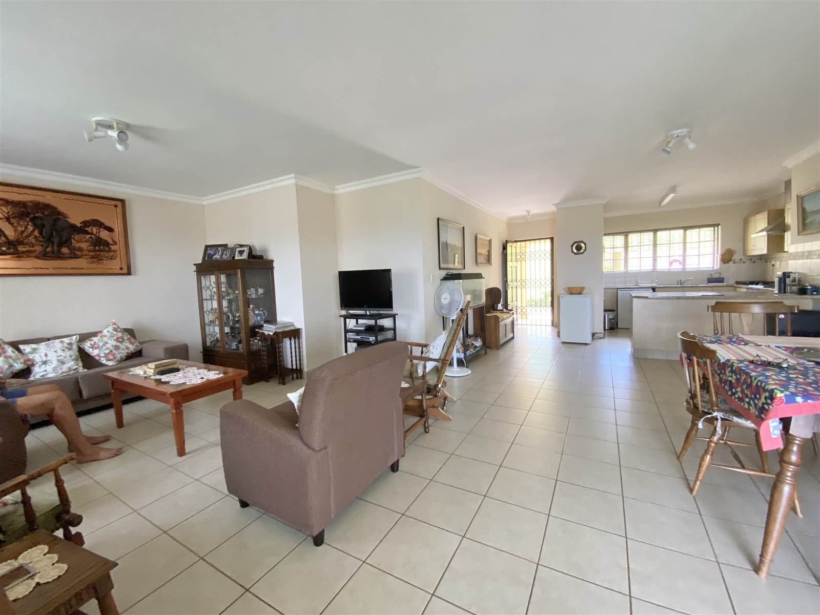 2 Bed Townhouse in Howick photo number 8