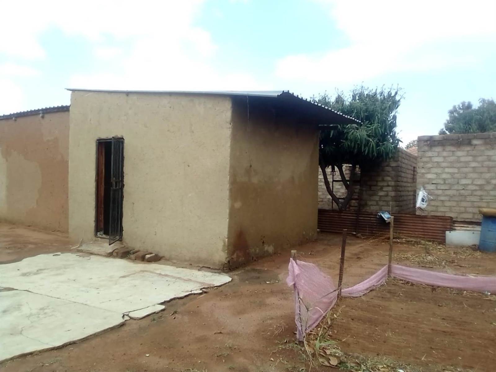450 m² Land available in Lethlabile photo number 1