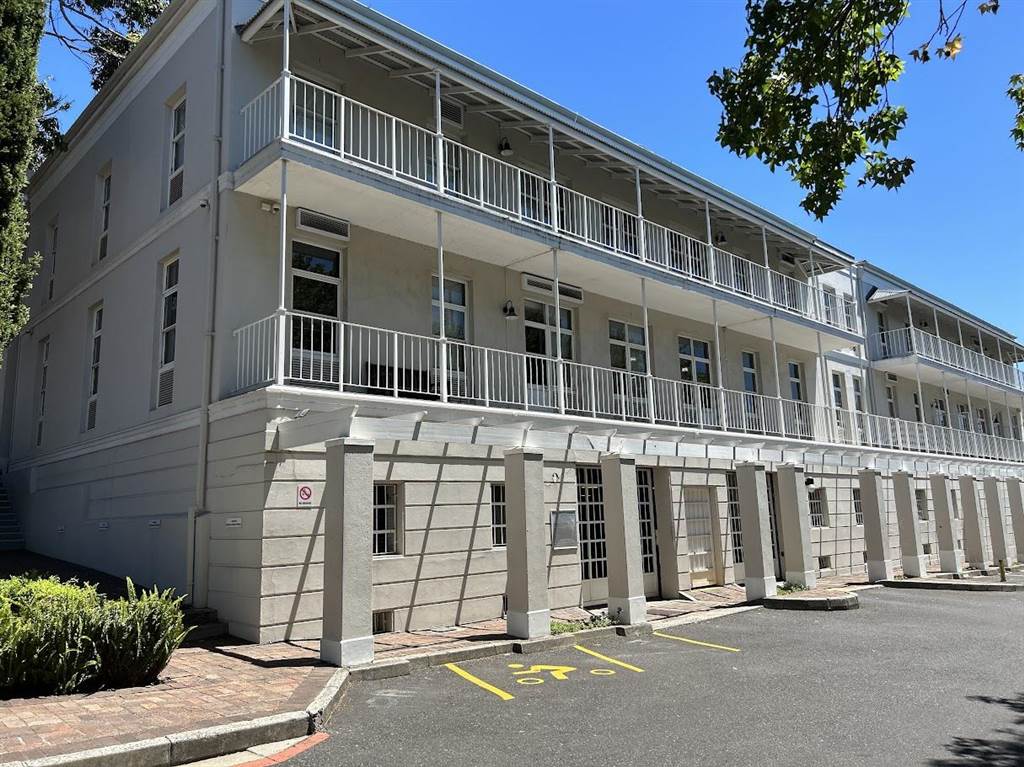 432  m² Office Space in Rondebosch photo number 25