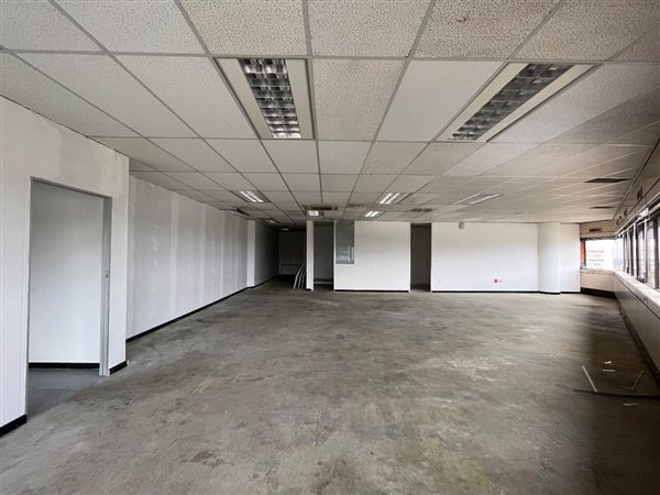 236  m² Office Space in Bellville Central