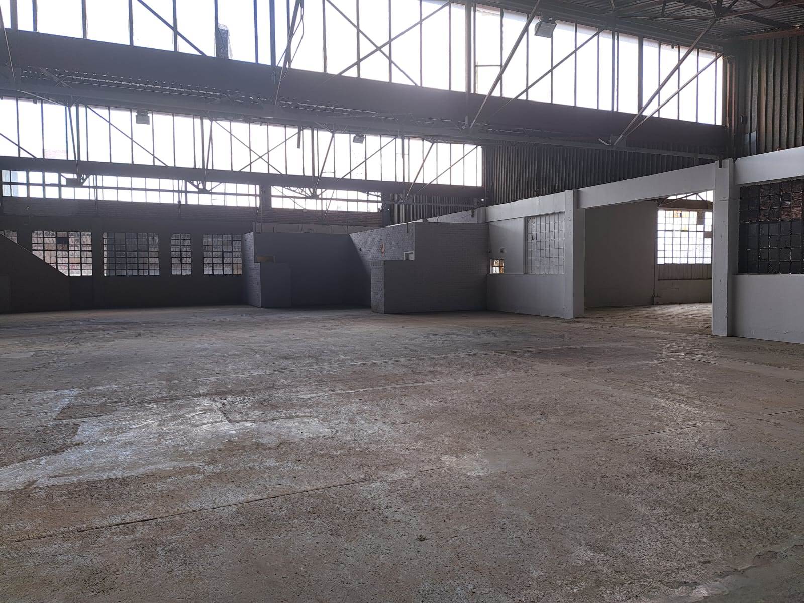 3800  m² Industrial space in Aeroton photo number 12