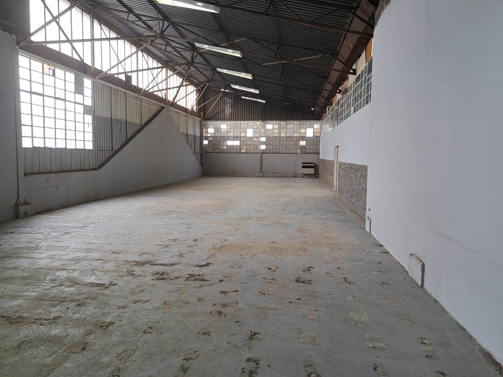 3800  m² Industrial space in Aeroton photo number 10