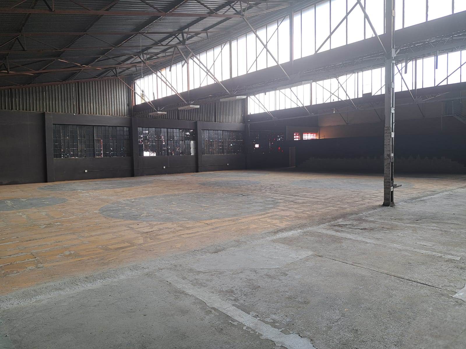 3800  m² Industrial space in Aeroton photo number 11