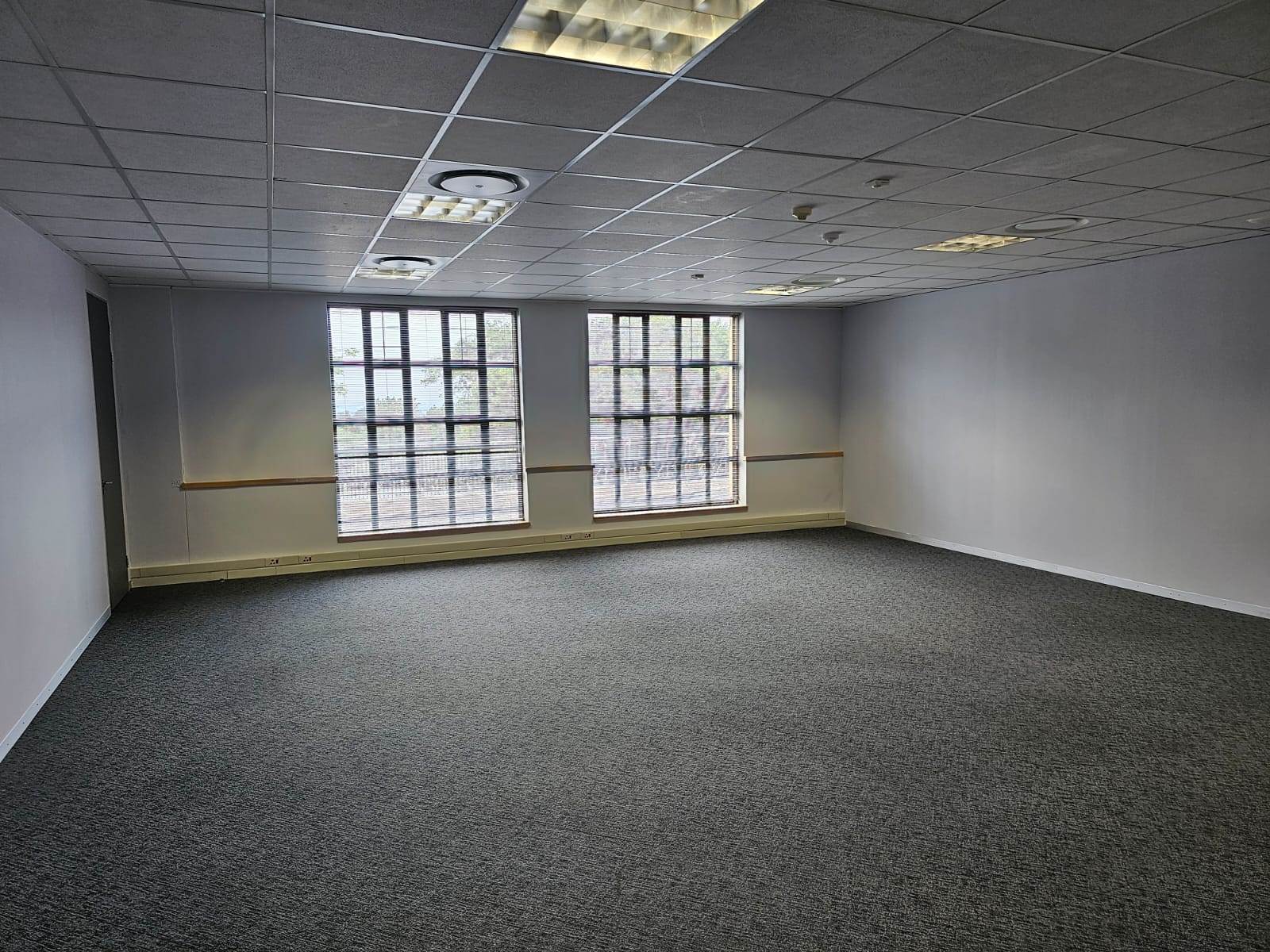82  m² Office Space in Bryanston photo number 4