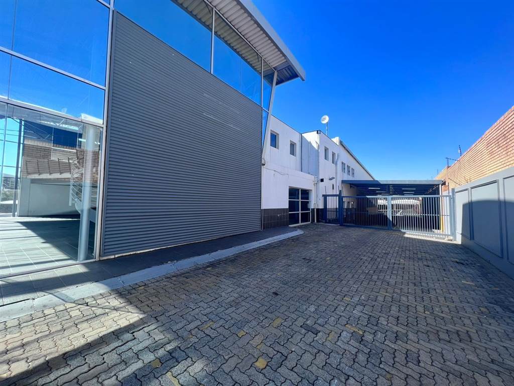 2171  m² Commercial space in Allens Nek photo number 8