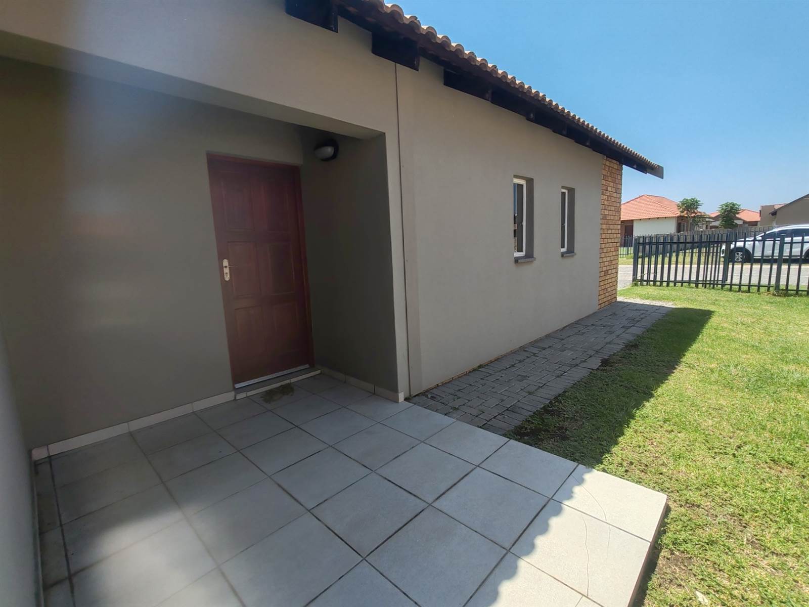 3 Bed House in Waterkloof photo number 6