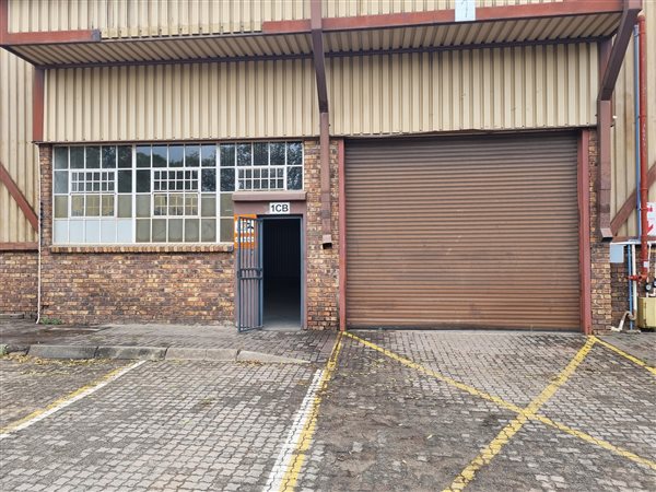 506  m² Industrial space