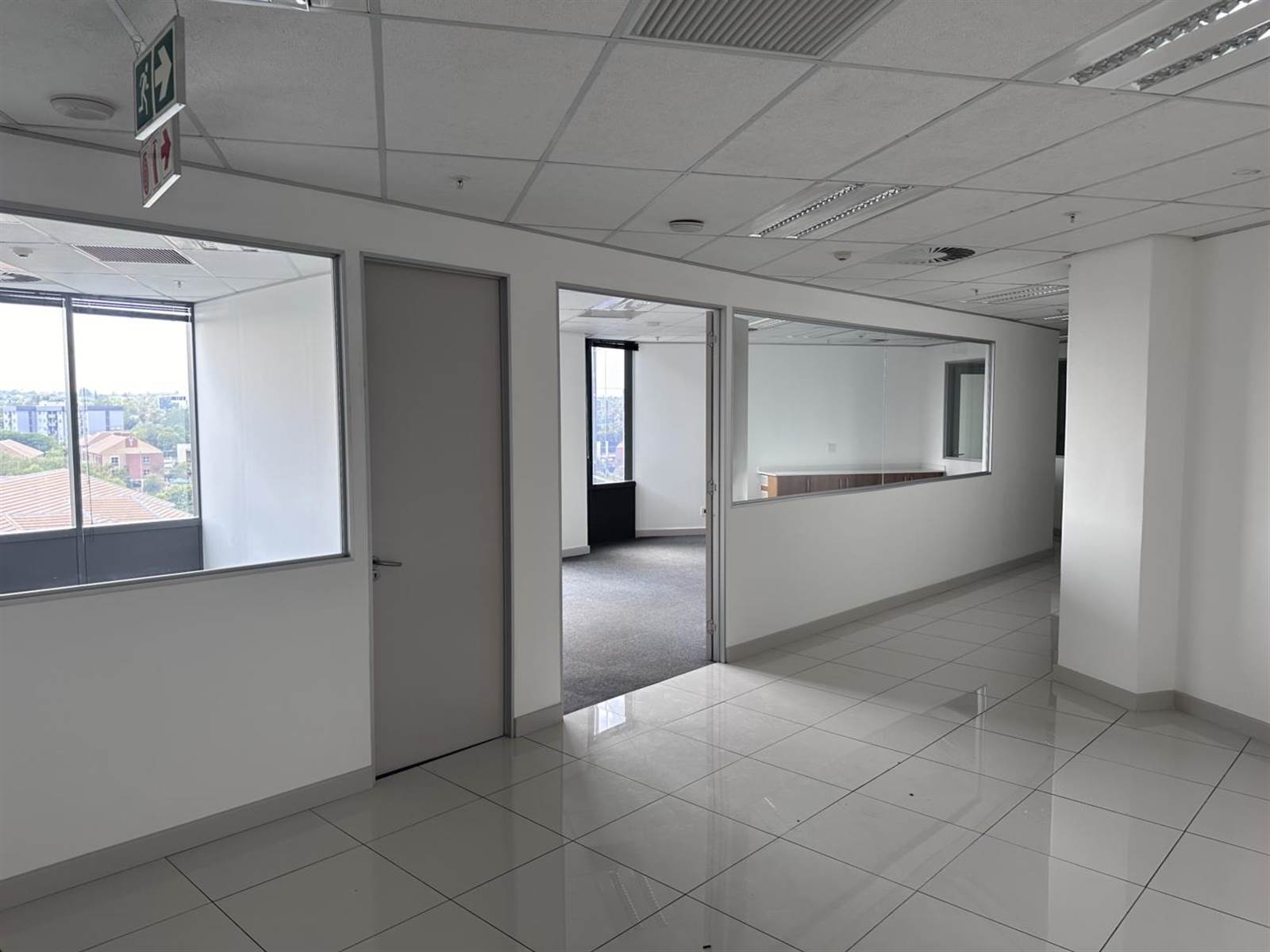 10292.5  m² Office Space in Menlyn photo number 6