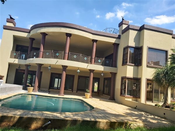 3 Bedroom House 3 Bedroom House
