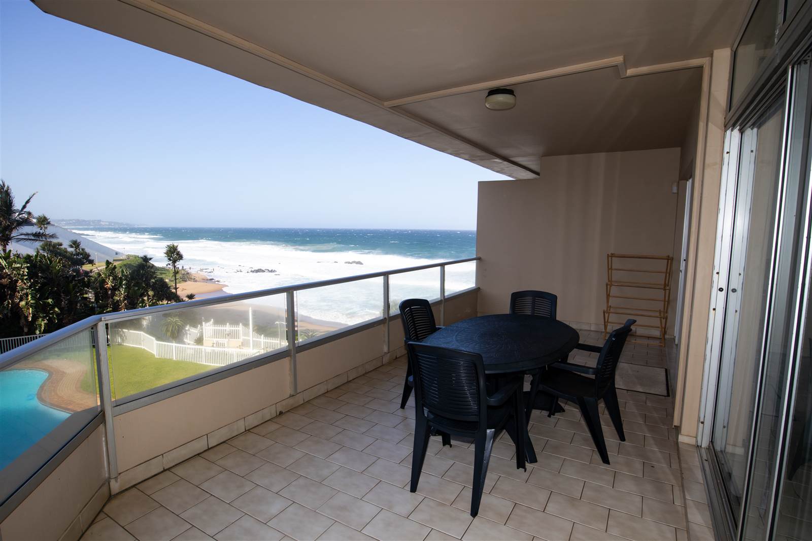 1 Bed Apartment in Compensation Beach photo number 2