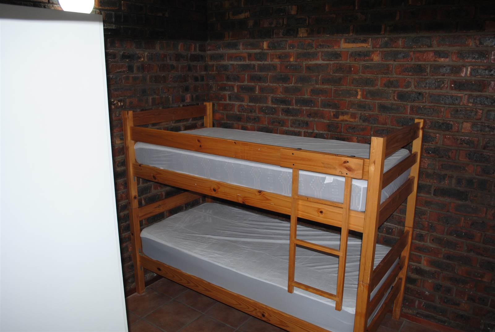 2 Bed Flat in Middedorp photo number 9