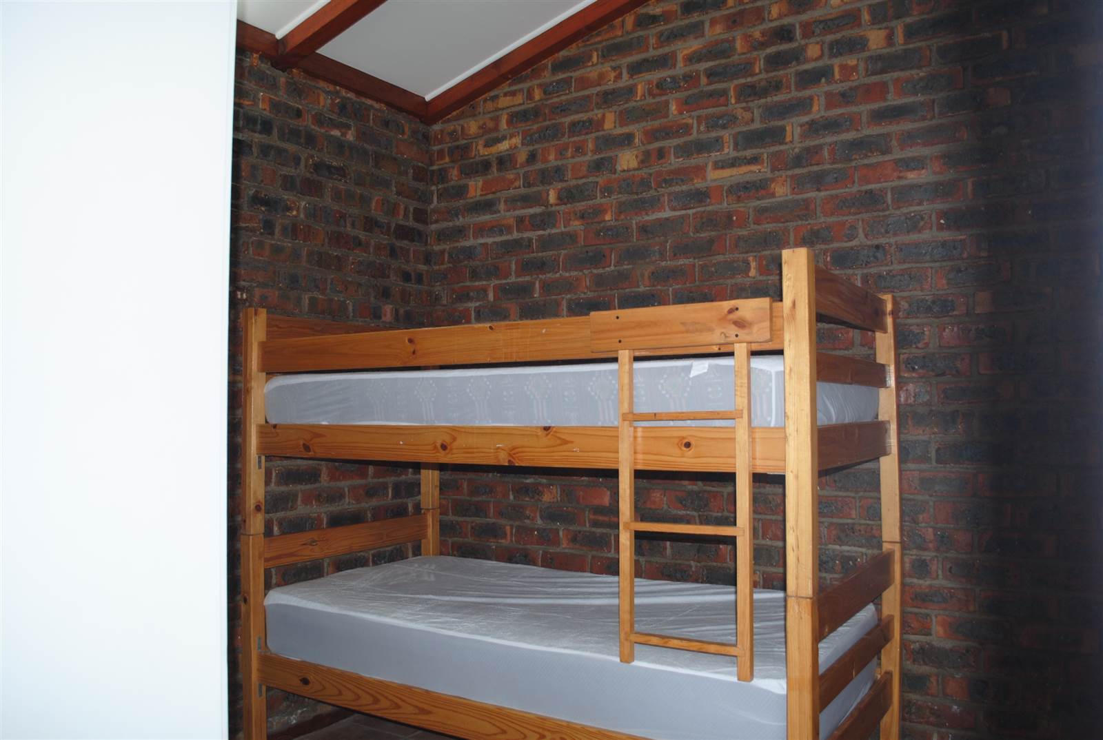 2 Bed Flat in Middedorp photo number 10