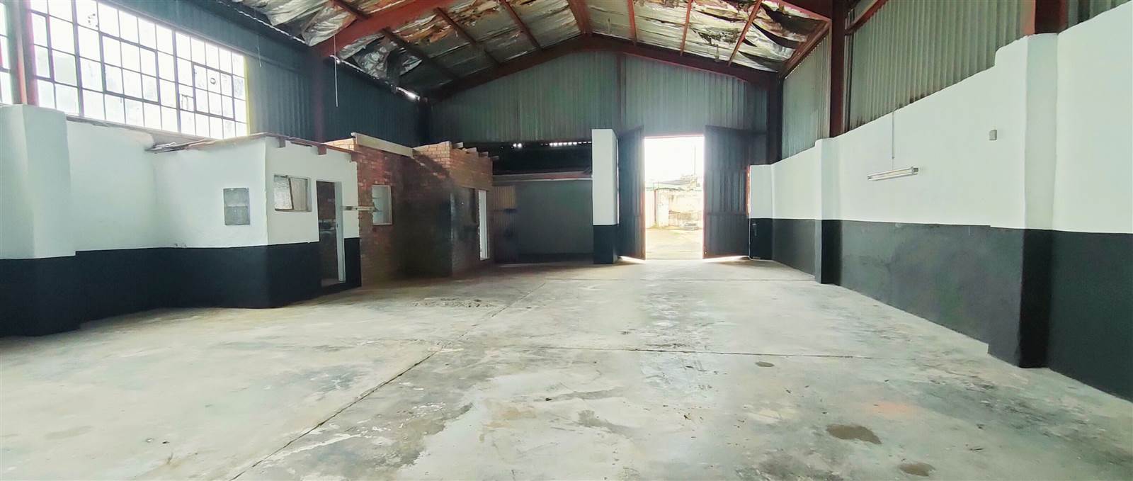 800  m² Industrial space in Mkondeni photo number 8