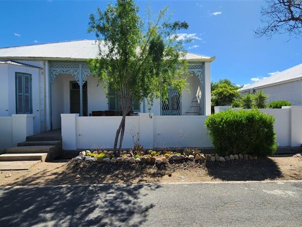 2 Bedroom House 2 Bedroom House