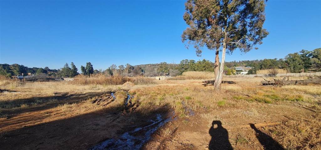 1.7 ha Land available in Golf View photo number 2