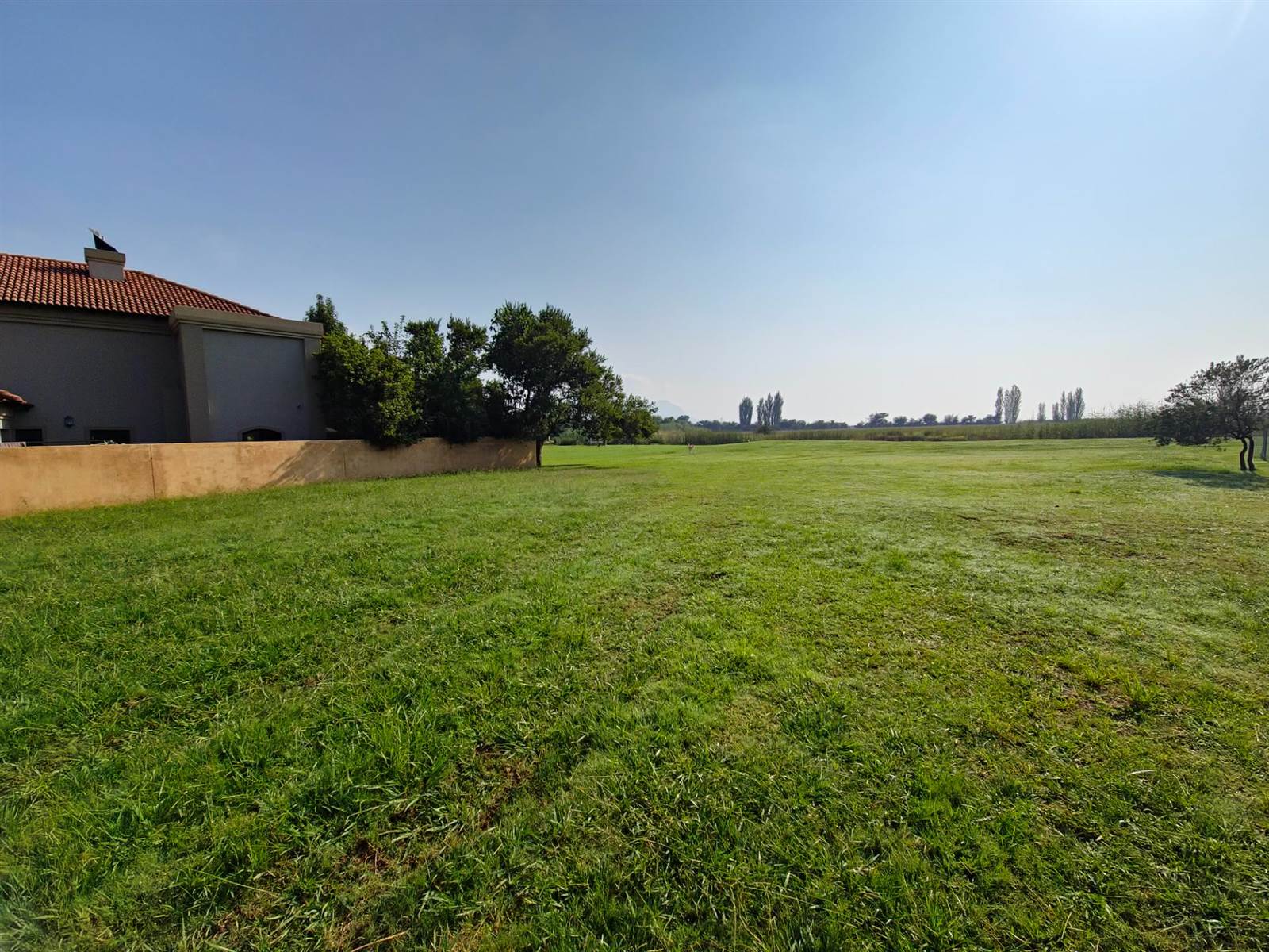 714 m² Land available in Westlake Estate photo number 3
