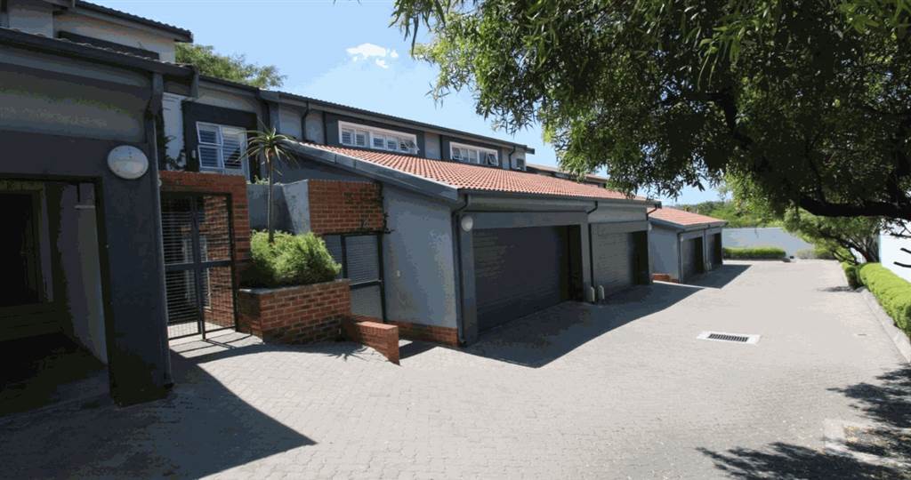 3 Bed Apartment in Rivonia photo number 1