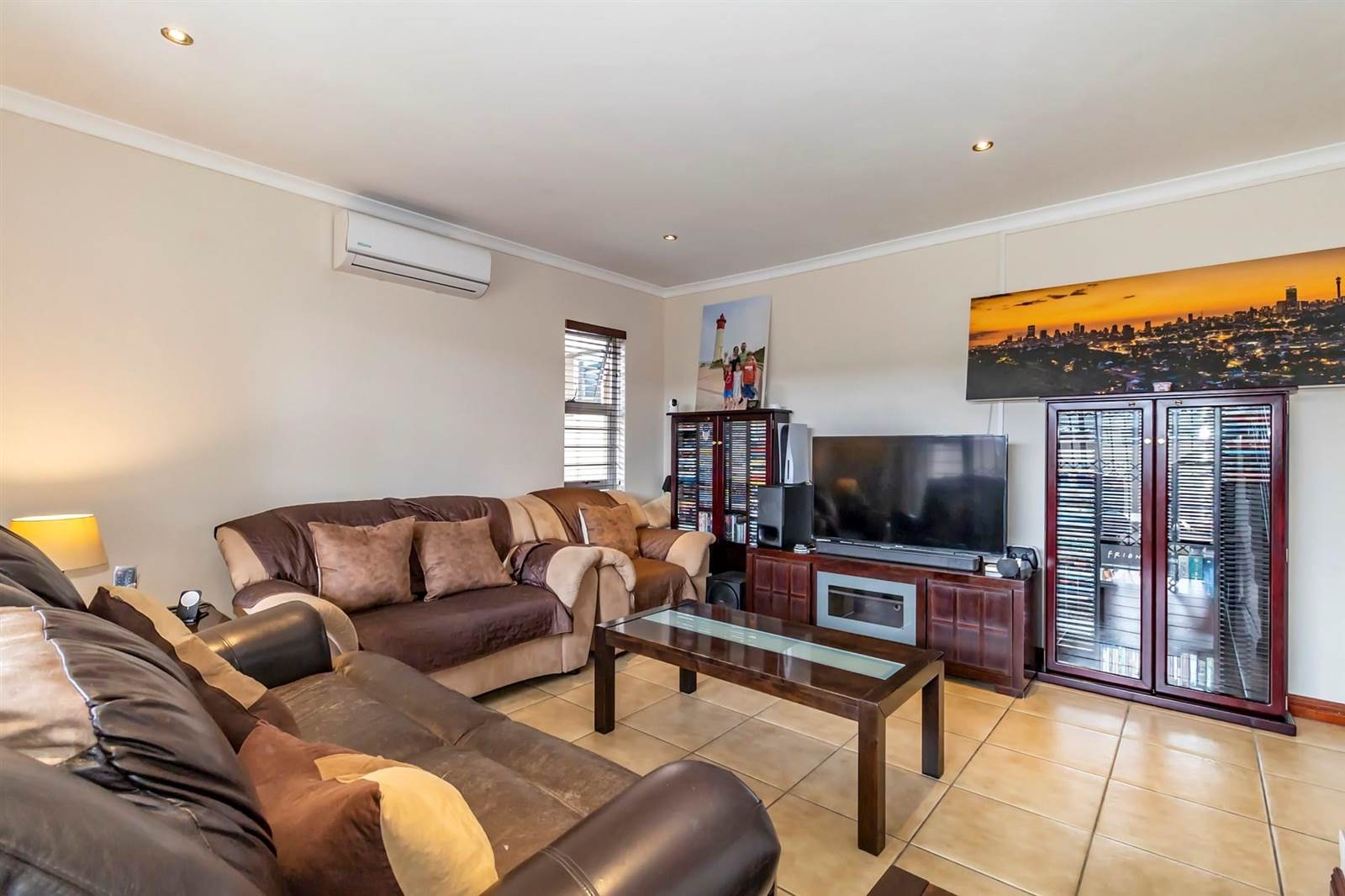3 Bed Townhouse in Randpark Ridge photo number 8