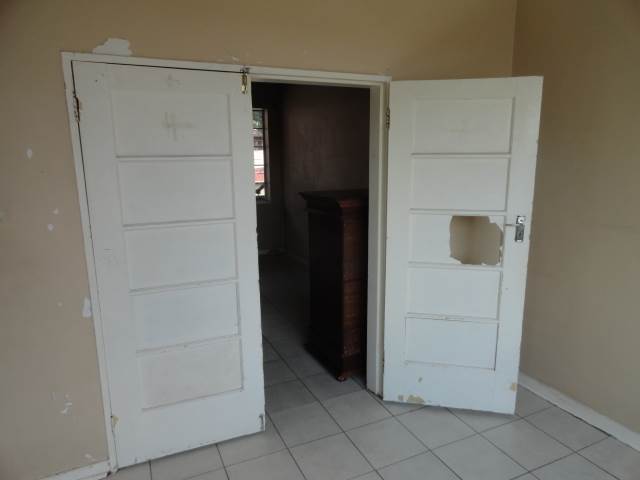 500  m² Commercial space in Rosettenville photo number 16
