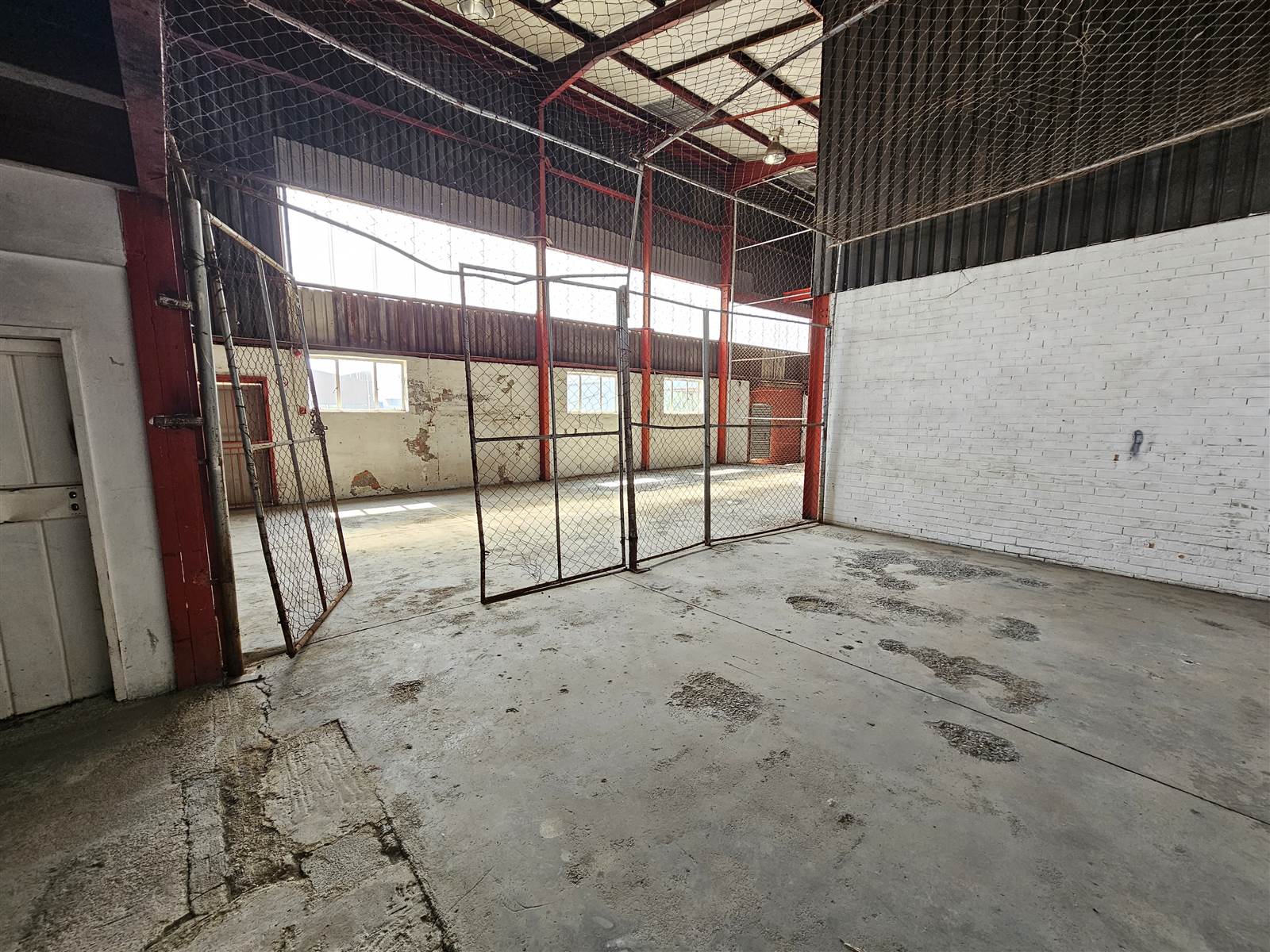 371  m² Industrial space in Anderbolt photo number 2