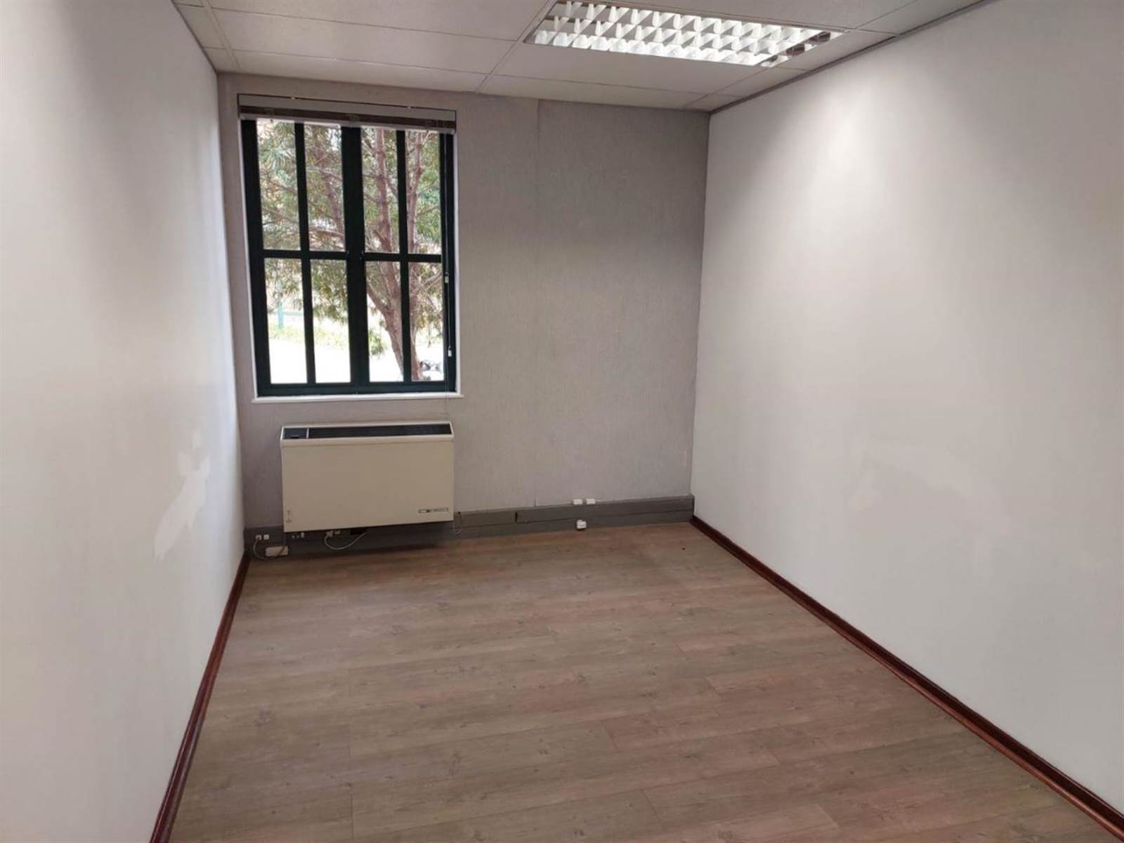131  m² Commercial space in Bryanston photo number 3