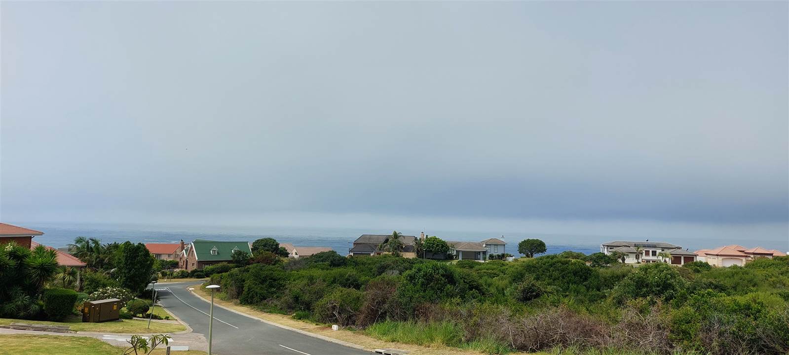 1008 m² Land available in Outeniqua Strand photo number 1