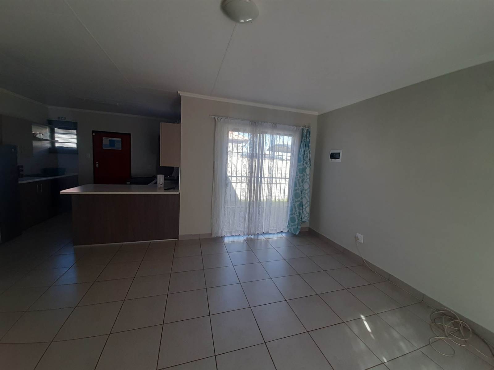 4 Bed House in Protea Glen photo number 15